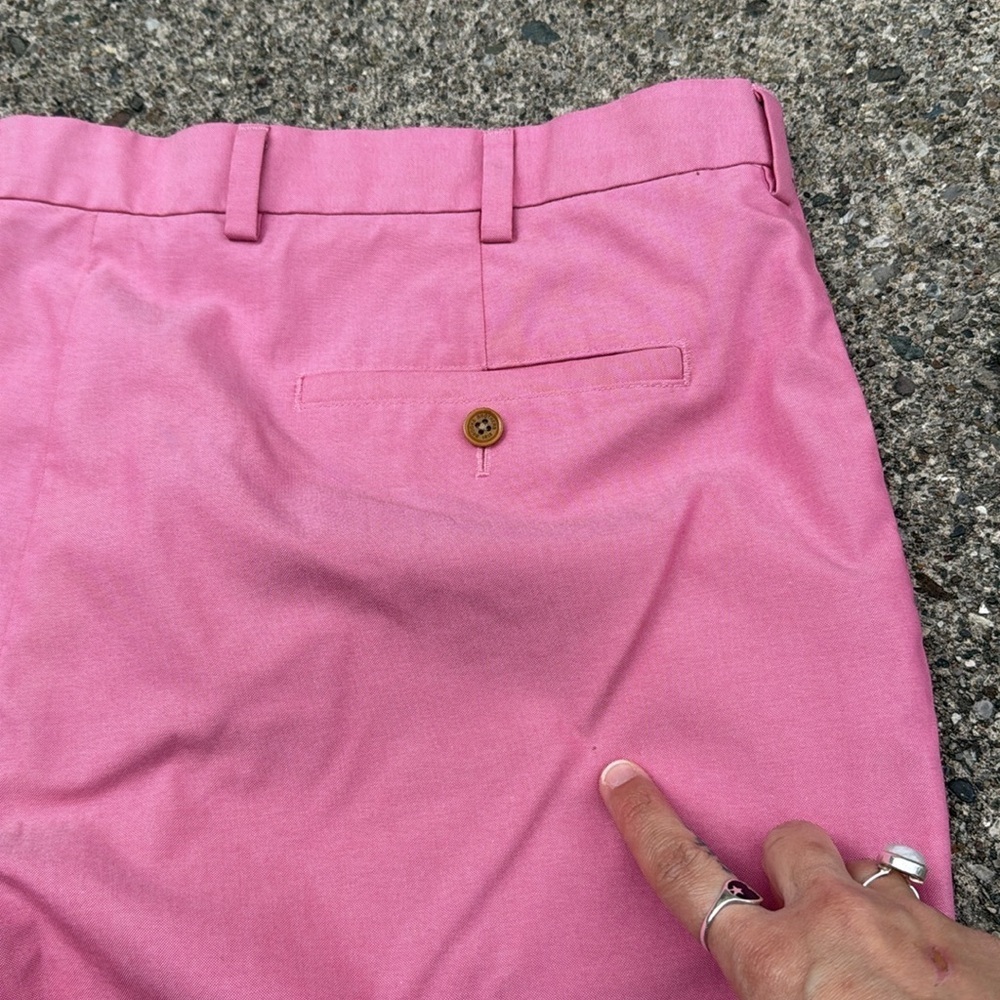 Brooks Brothers Pink 10" Bermuda Shorts 100% Cotton Men's 40" Waist - Picture 5 of 5